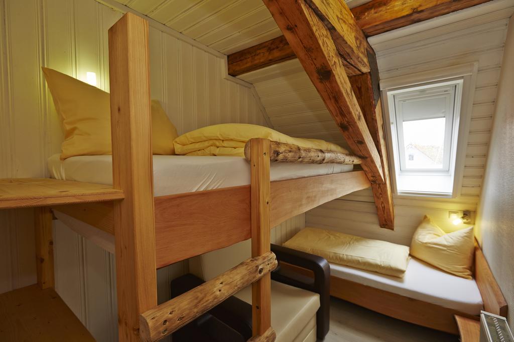 Urlaubsreiterhof Trunk Apartman Igersheim Szoba fotó