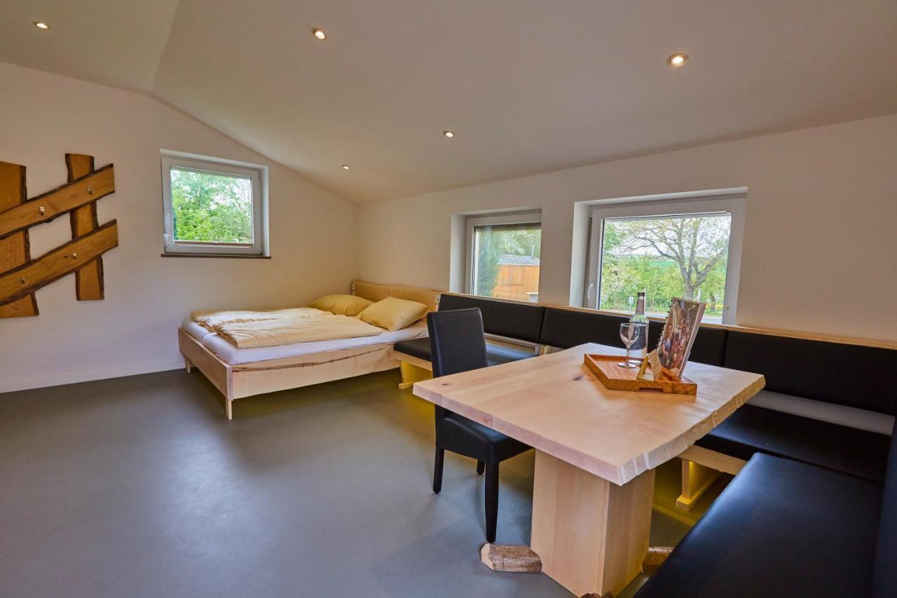 Urlaubsreiterhof Trunk Apartman Igersheim Kültér fotó